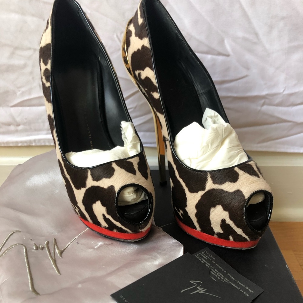 Pony Giuseppe Heels
